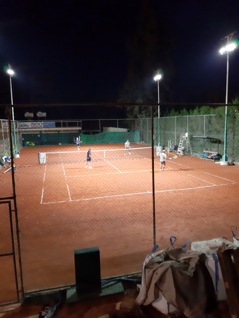 320W light up tennis court