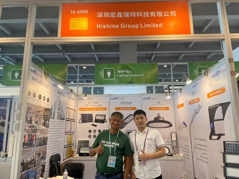 Happy Moments During the 136th Canton Fair